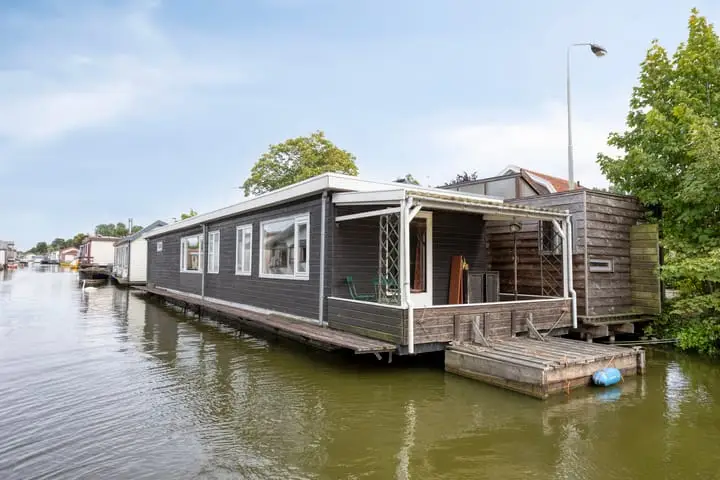 Foto Kalf R 7 ROOD Zaandam