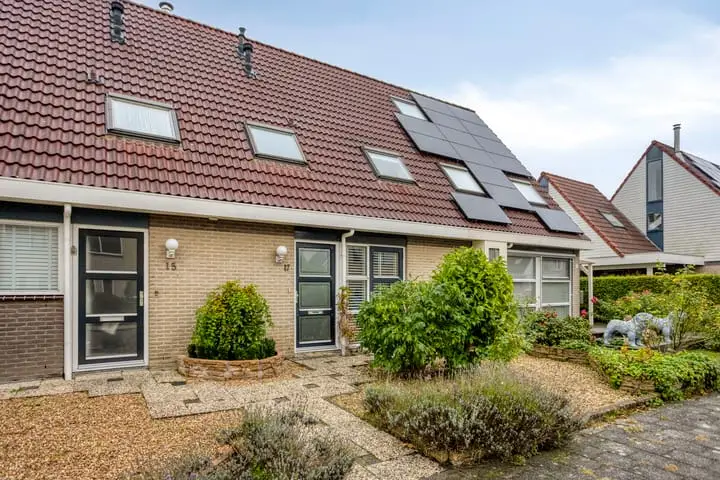 Foto Voorne 17 Emmeloord