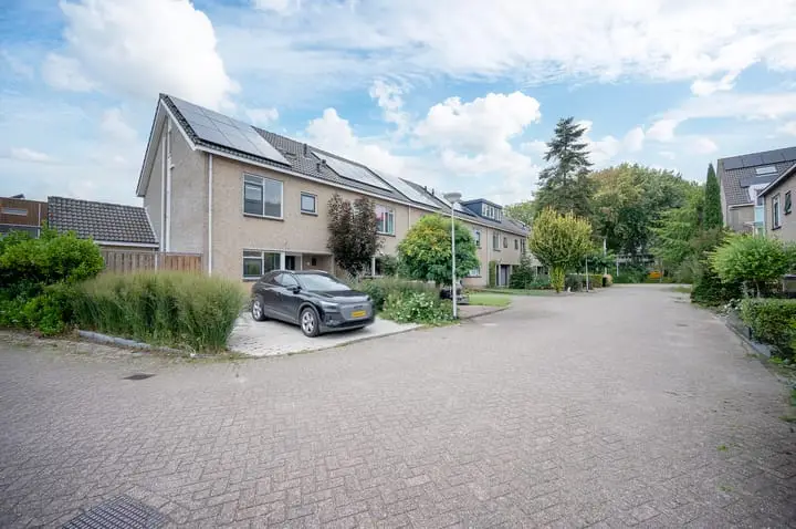 Foto Opaalstraat 7 Alphen aan den Rijn