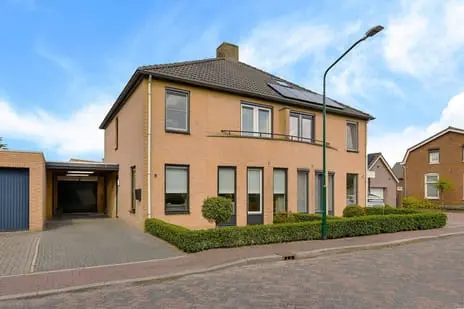 Foto Schoolstraat 8 5446AZ Wanroij