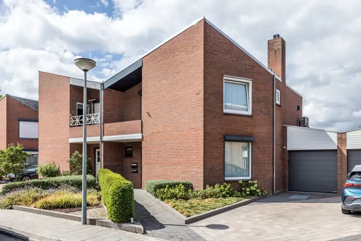 Foto Bonifaciusstraat 6 Brunssum
