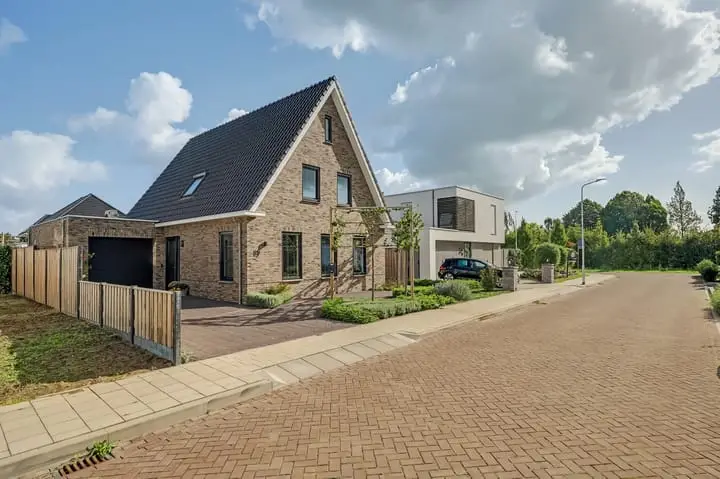 Foto Ottertjes 19 Kapelle