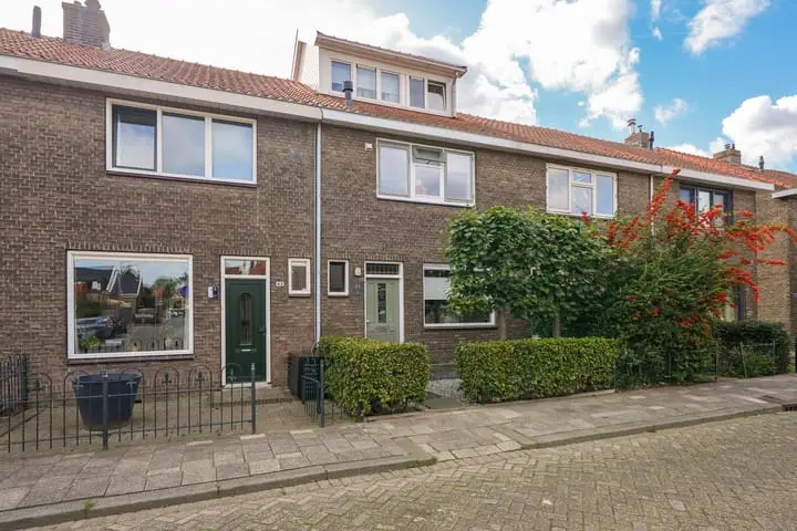 Foto Vrijlandtstraat 44 3195VV Pernis Rotterdam