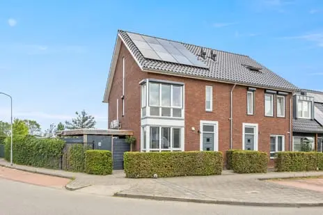 Foto Korenveld 1 6658LE Beneden-Leeuwen