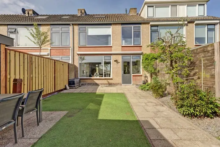 Foto Leeuwerikstraat 3 2964CA Groot-Ammers