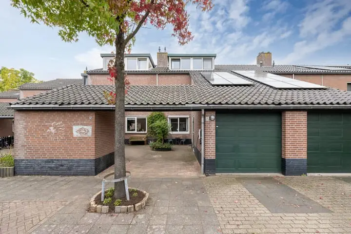 Foto Bijenmeent 25 Hilversum