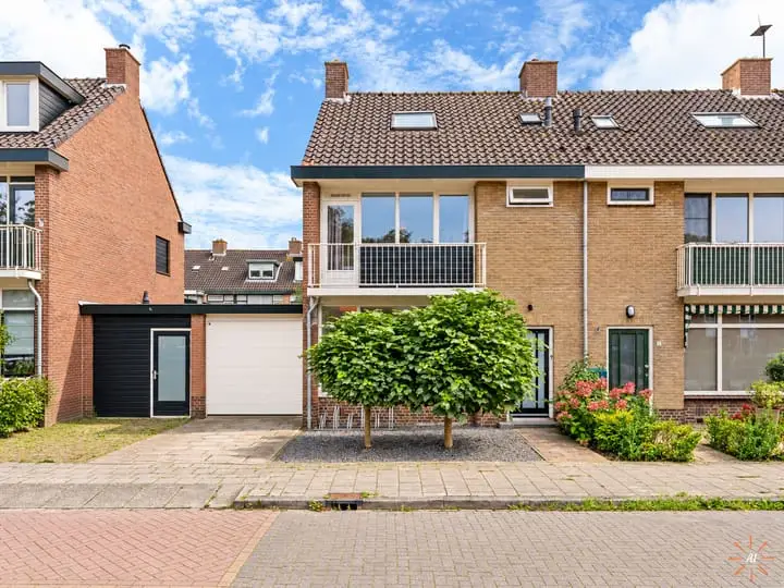 Foto Esdoornlaan 9 Woerden