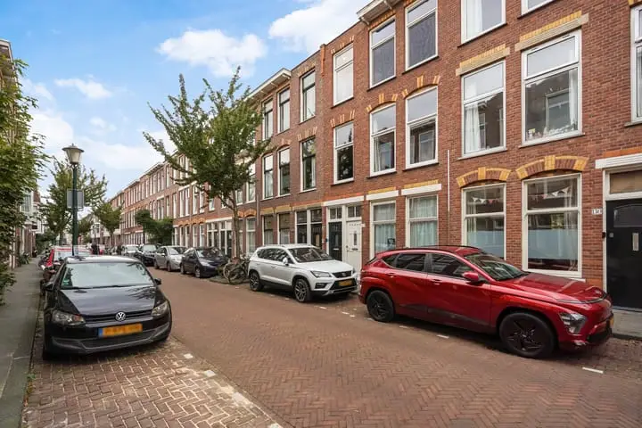 Foto Govert Bidloostraat 126 Den Haag