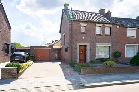Foto Spoorstraat 9 6122CJ Buchten