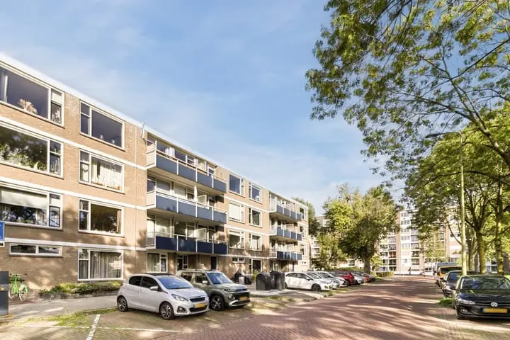 Foto Goudenregenplantsoen 20 Alphen aan den Rijn