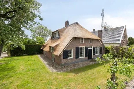 Foto Beemstraat 3 5313AN Nieuwaal