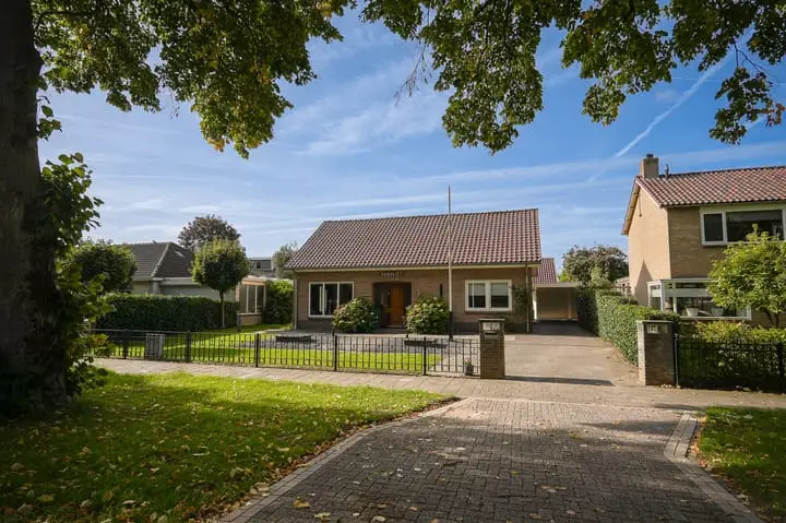 Foto Lindenlaan 3 Alphen
