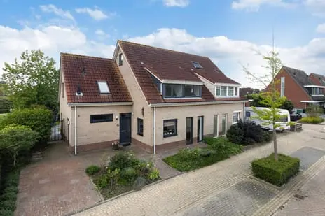 Foto Ambachtsherenweg 13 3264SE Nieuw-Beijerland