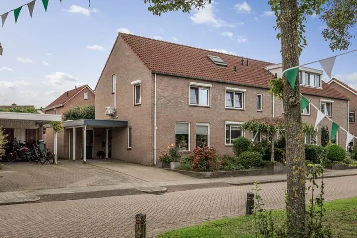 Foto de Lange Slag 13 8111CK Heeten