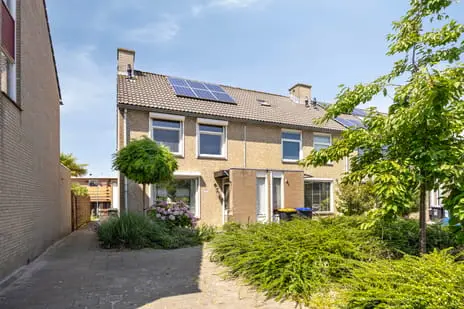Foto Kersentuin 11 2995XR Heerjansdam