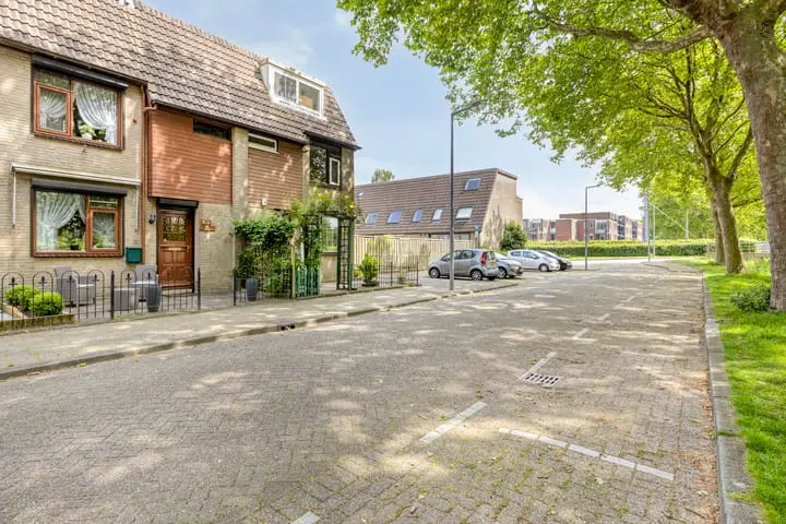 Foto Carry van Bruggensingel 80 Rotterdam