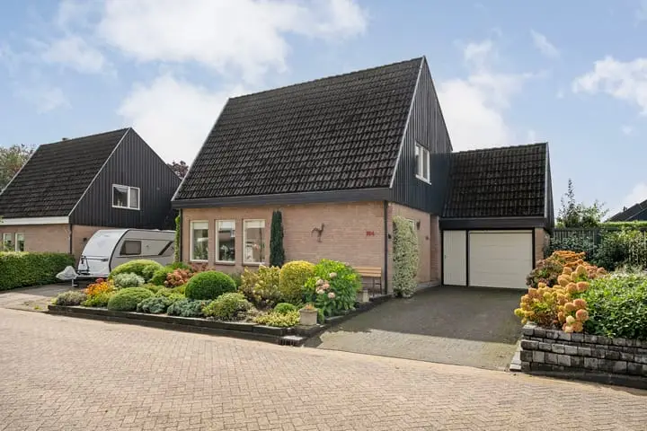Foto Bergsteinlaan 104 Tuk