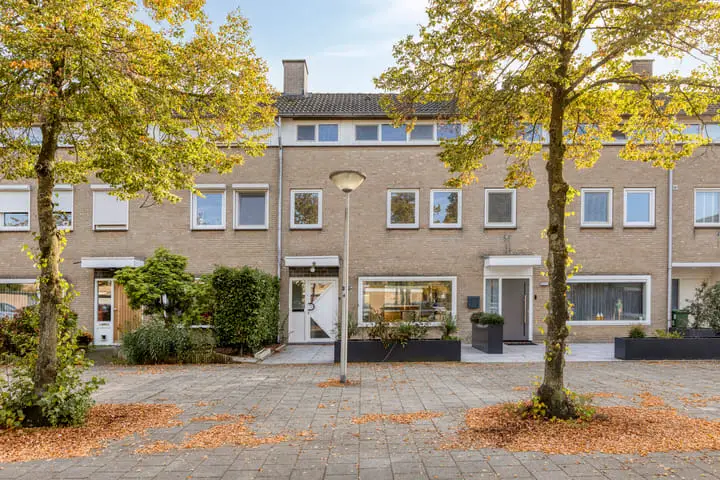 Foto Busweg 72 Eindhoven