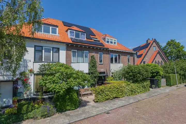 Foto J.C. van Oostzanenlaan 17 Heemstede