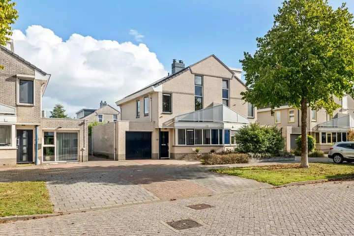Foto F.J. Ebbensstraat 74 Tiel