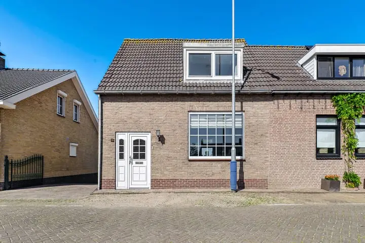 Foto Oude Kerkstraat 75 Standdaarbuiten