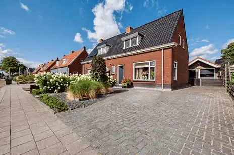 Foto Taeke Schuilengalaan 77 9231GT Surhuisterveen