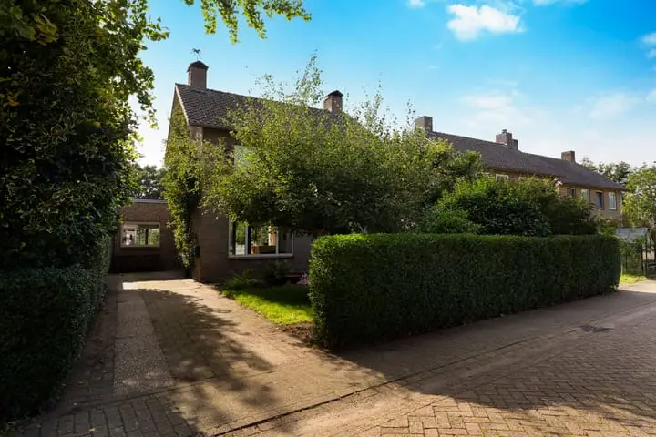 Foto Mgr Frenkenstraat 53 5674RV Nuenen