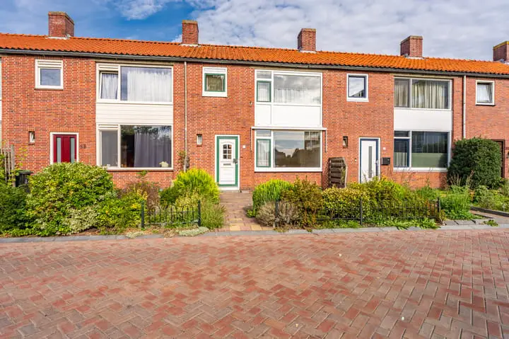 Foto Jacob van Ruysdaelstraat 31 Hoogezand