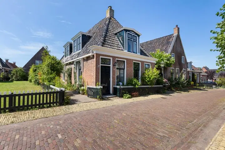 Foto Grutte Loane 4 9131KX Ee