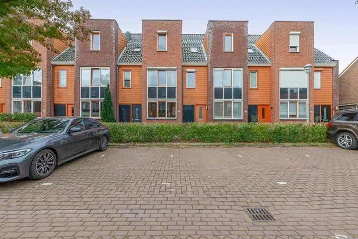 Foto Prinses Beatrixplantsoen 24 Hoofddorp