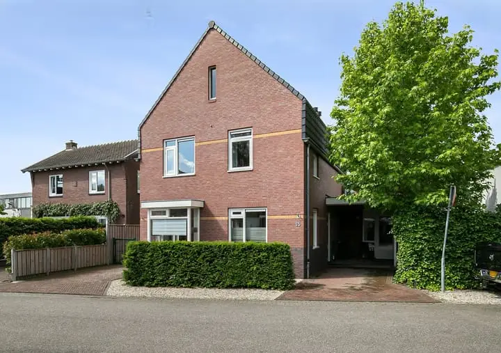 Foto Veldhuisstraat 15 Apeldoorn