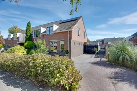 Foto Torenvalk 33 9231KN Surhuisterveen