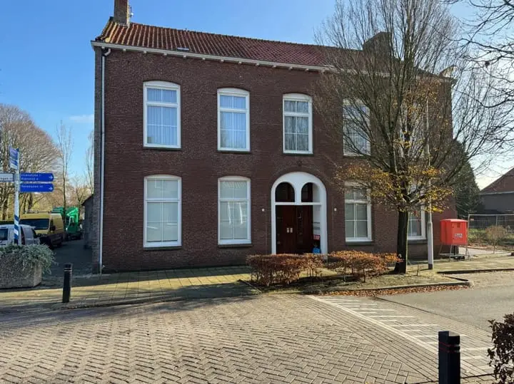 Foto Schoolstraat 2 Hoofdplaat