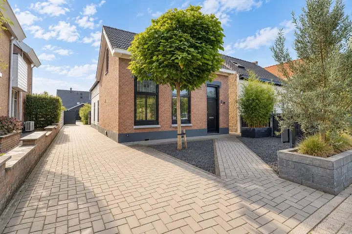 Foto Mr Iman Caustraat 83 3251AP Stellendam
