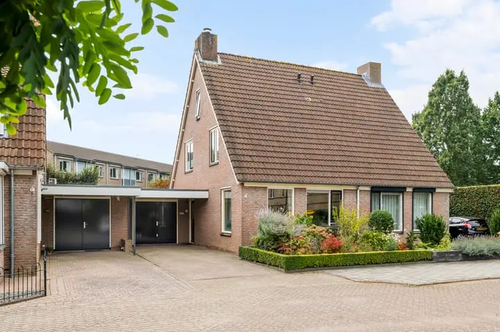 Foto Nederburcht 5 4116DH Buren
