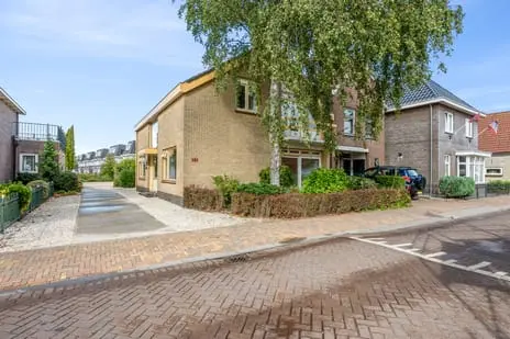 Foto Dorpsstraat 137 2391CA Hazerswoude-Dorp