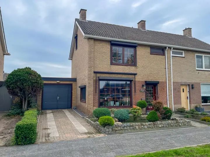 Foto Bovendonksestraat 45 Hoeven