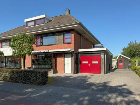 Foto De Gentiaan 3 9271LC De Westereen