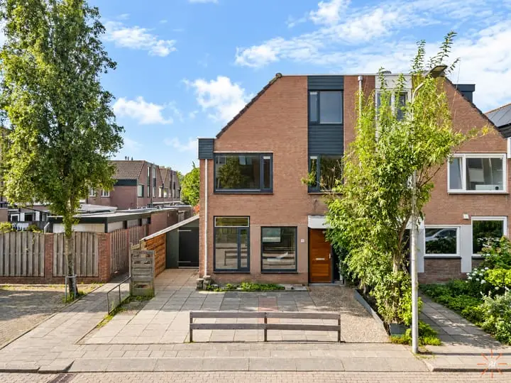 Foto Willem Alexanderstraat 18 Zoeterwoude