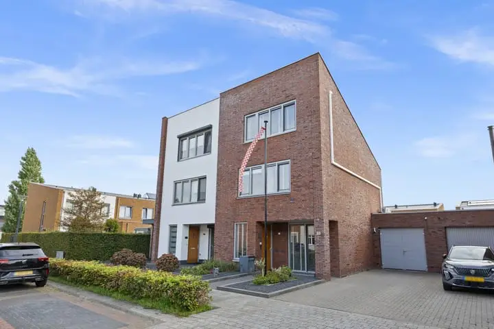 Foto Burgemeester de Geusstraat 80 Waalwijk