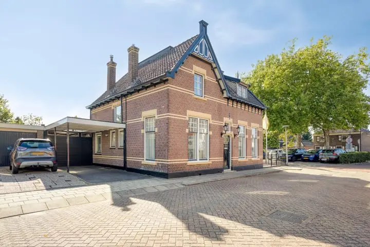 Foto Hoogtstraat 2 Hendrik-Ido-Ambacht