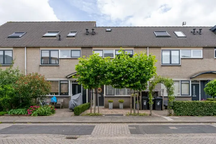 Foto Albert John Luthulistraat 29 Purmerend