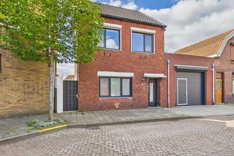 Foto Walstraat 1 4551ES Sas van Gent