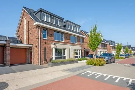 Foto Burgemeester Letschertlaan 37 1422ZG Uithoorn