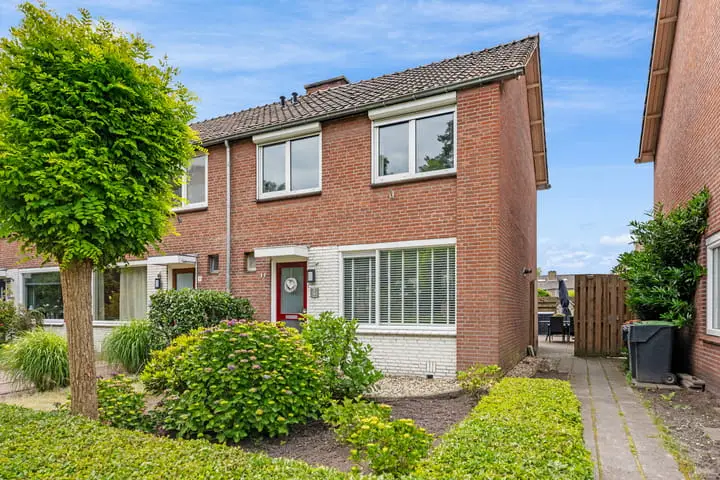 Foto Grote Vaartlaan 11 Veendam
