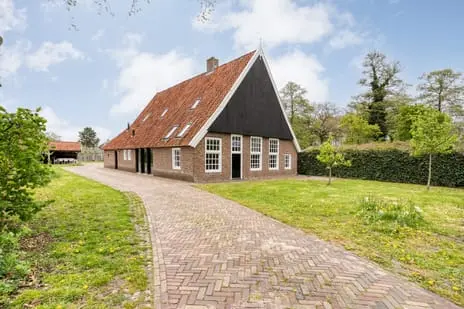 Foto Verzetstraat 120 7671GN Vriezenveen