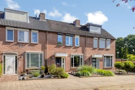 Foto Hoge Graaf 32 5371DB Ravenstein