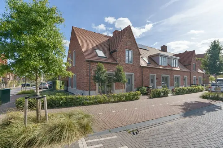 Foto Notenhout 47 Waddinxveen