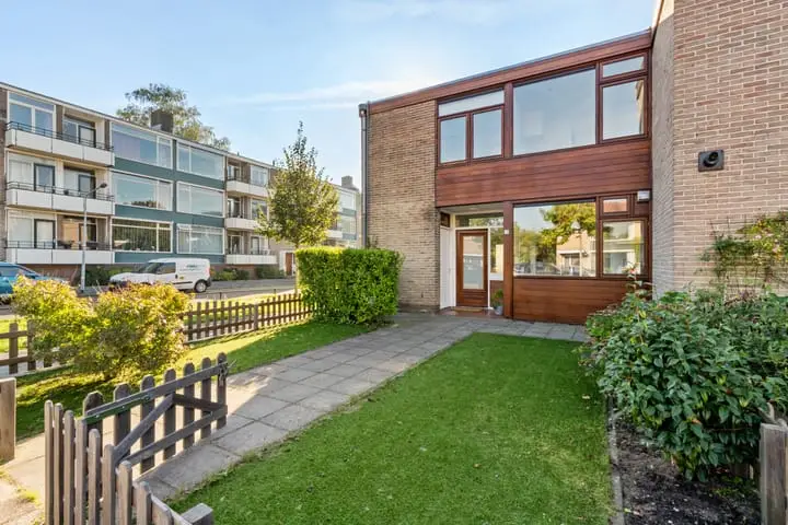 Foto Vernhoutstraat 1 Hilversum