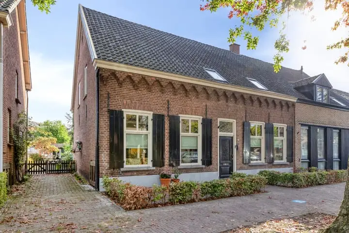 Foto Dorpsstraat 10 5298CB Liempde